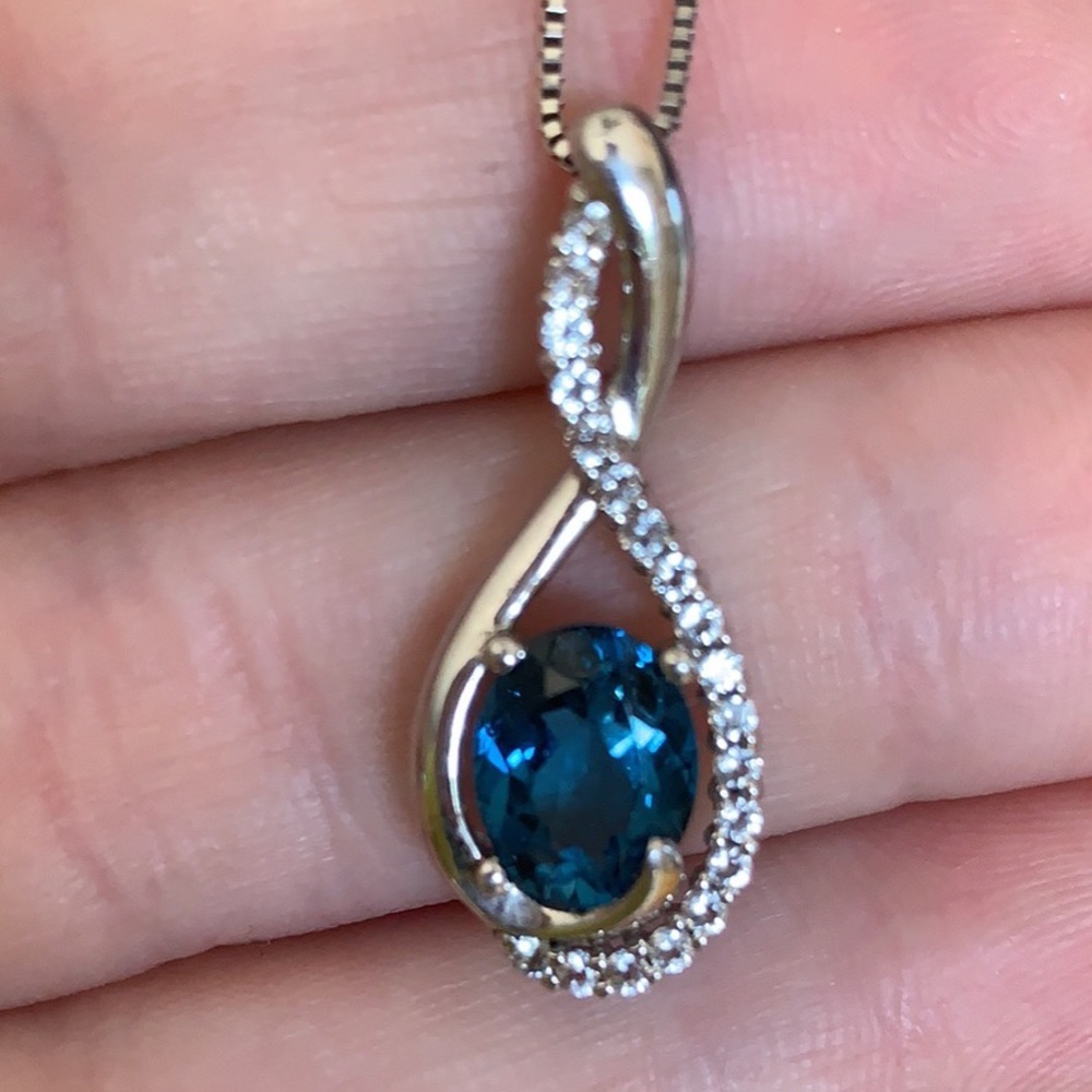 Sterling Silver Kay’s Sapphire Necklace
